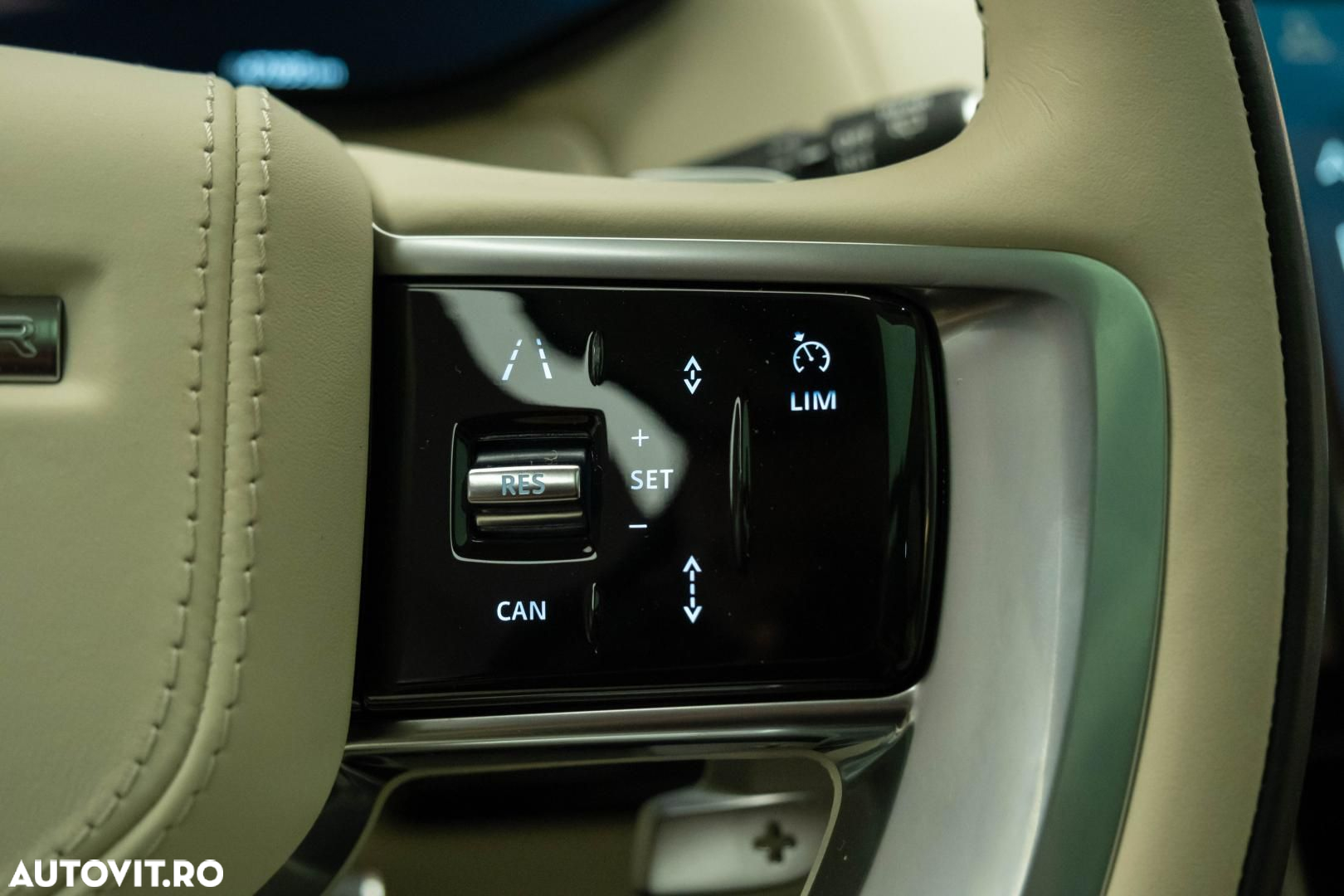 Land Rover Range Rover - 30