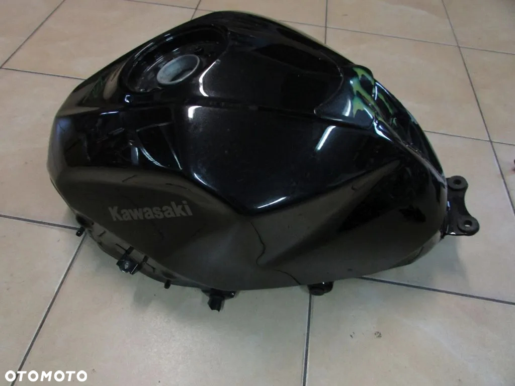 Kawasaki Z 400 Z400 19-23 zbiornik paliwa bak - 2