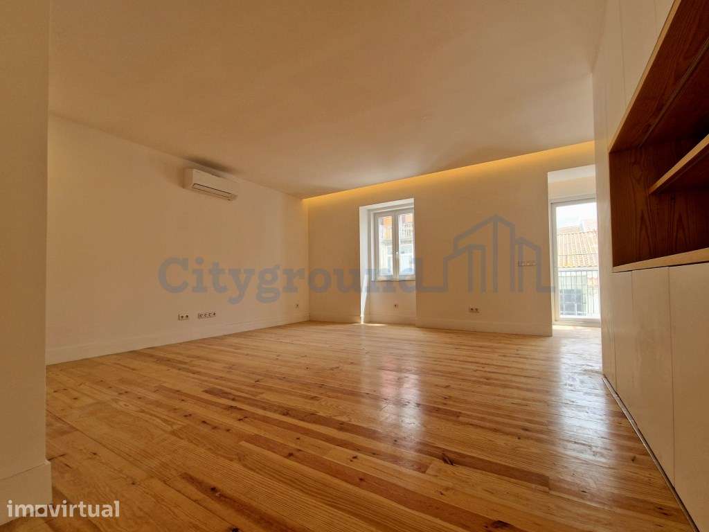 Apartamento T3 Duplex na Graça - Junto ao Miradouro da Senhora do M... - Grande imagem: 2/33
