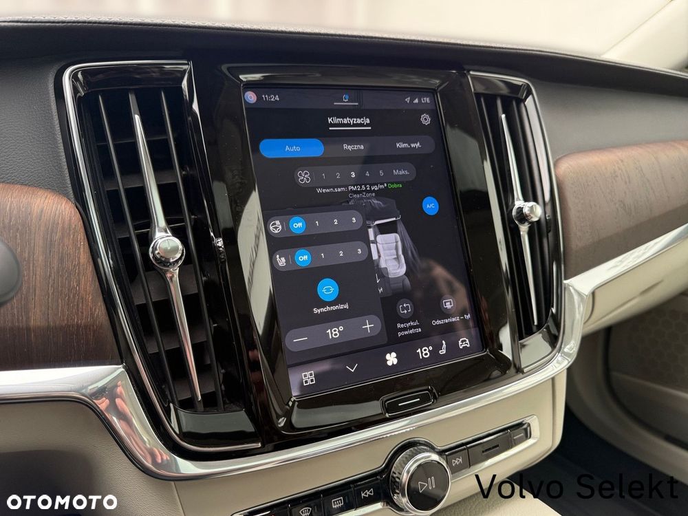 Volvo S90 - 23