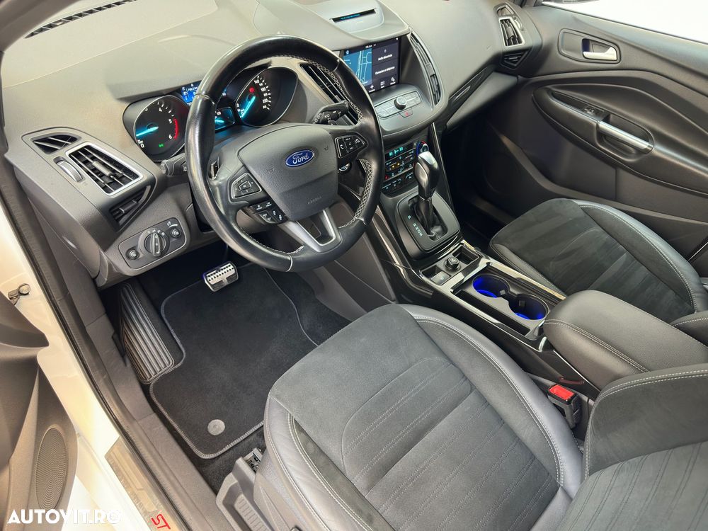 Ford Kuga 2.0 TDCi 4x4 Aut. ST-Line - 5