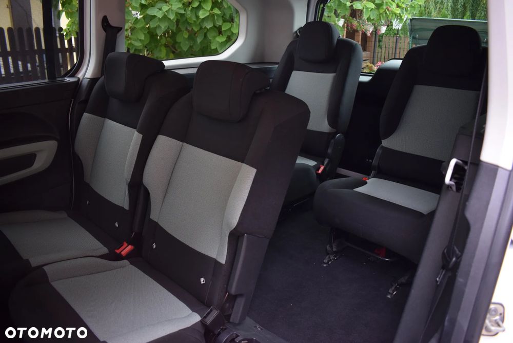 Citroën Berlingo XL 7-Sitzer BlueHDi 130 FEEL PACK - 10