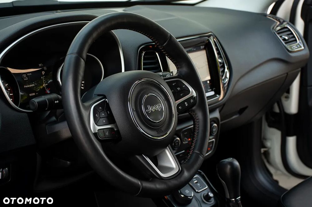 Jeep Compass 1.4 MultiAir Active Drive Automatik Limited - 24
