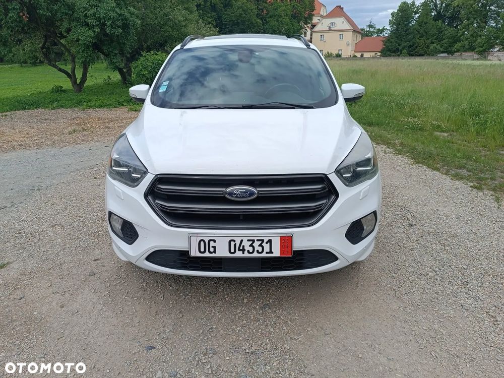 Ford Kuga 2.0 TDCi 2x4 ST-Line - 2