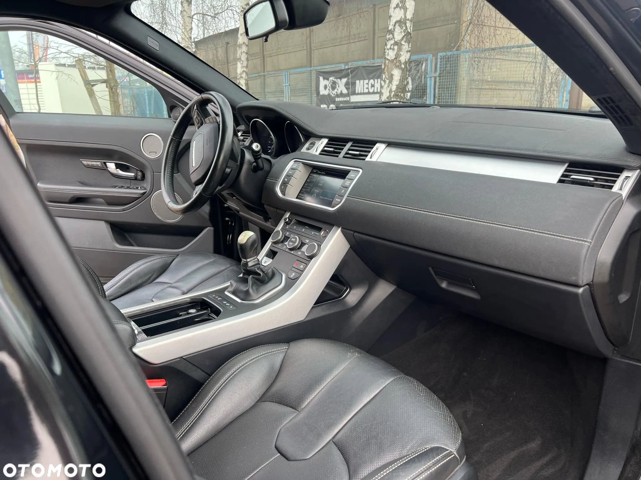 Land Rover Range Rover Evoque - 11