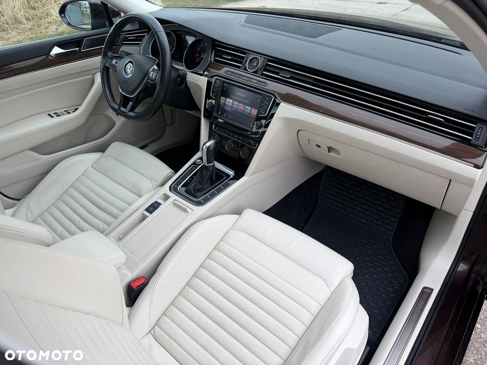 Volkswagen Passat 2.0 TDI BMT Highline DSG7 - 36