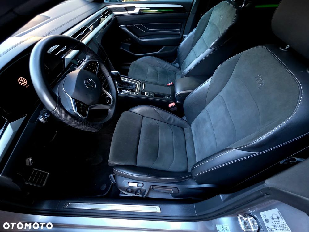 Volkswagen Arteon 2.0 TDI SCR 4Motion DSG R-Line - 15