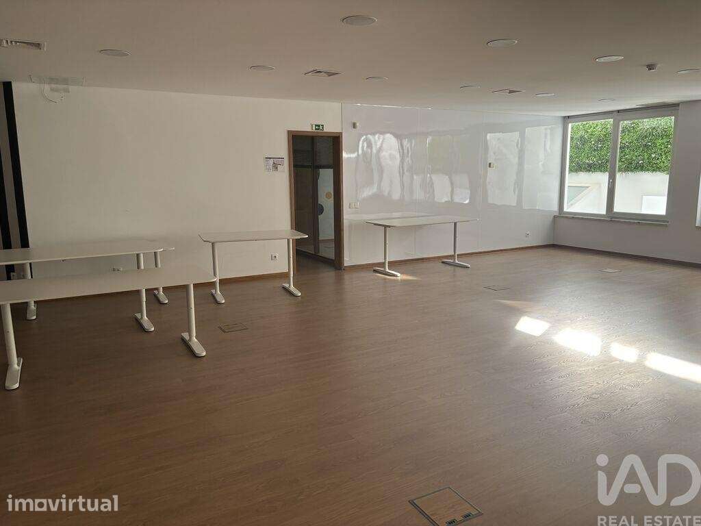 Escritório em Santa Maria Maior de 190,00 m2 - Grande imagem: 4/10
