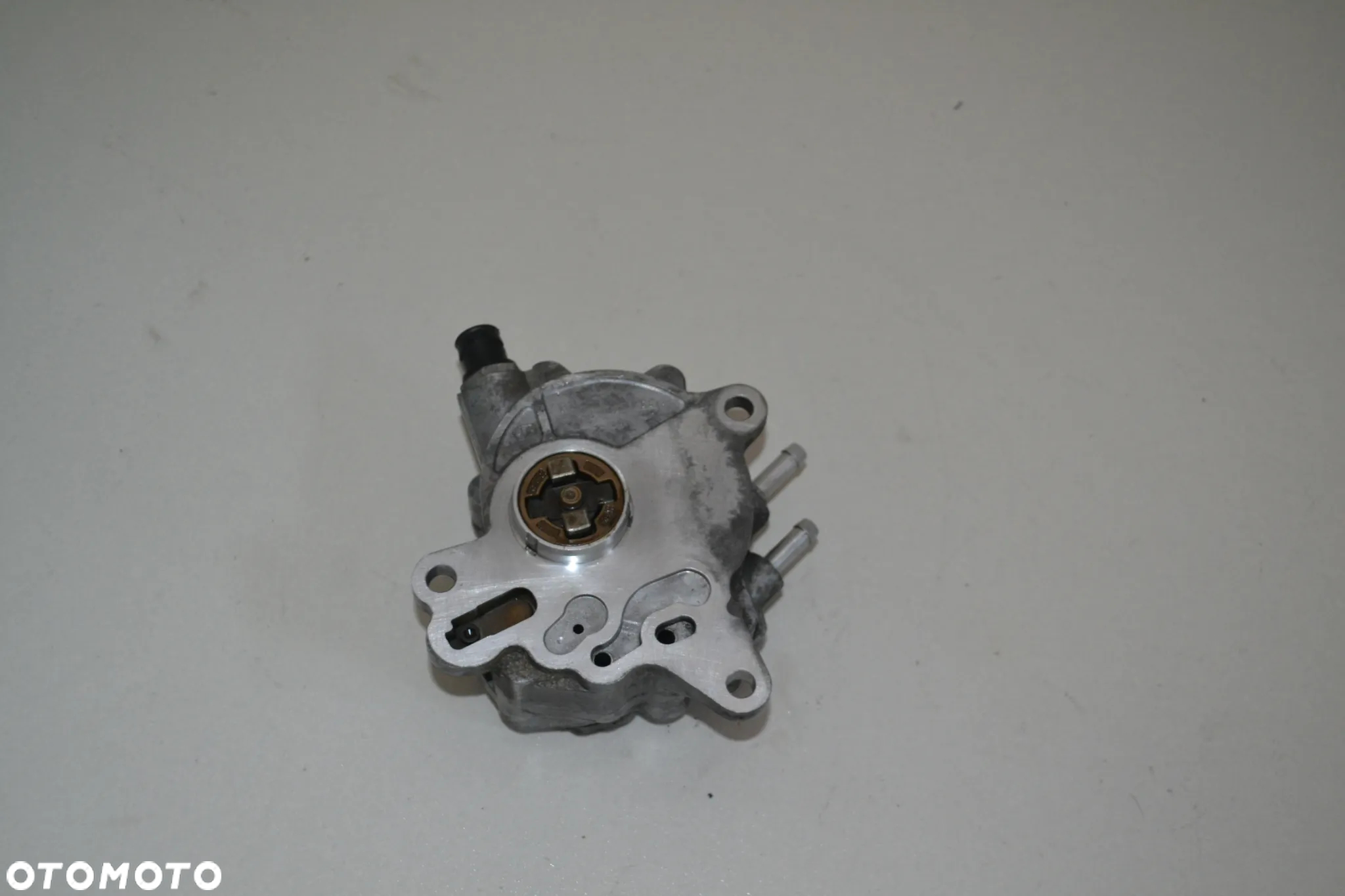 VW AUDI SEAT SKODA 2,0 TDI POMPA VACUM 03G145209 - 2