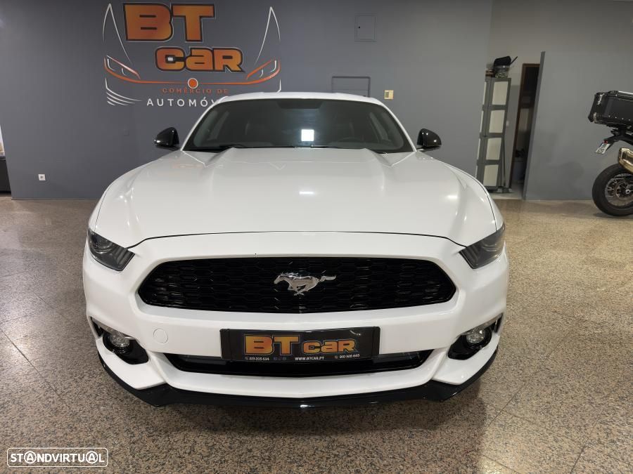 Ford Mustang 2.3i EcoBoost - 2