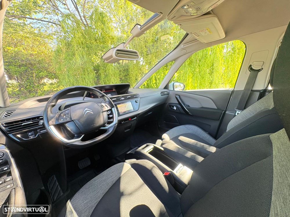 Citroën Grand C4 Spacetourer - 16