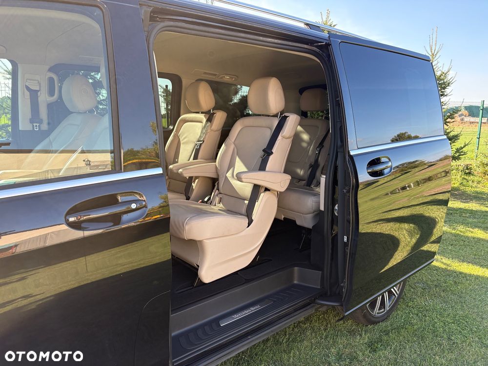 Mercedes-Benz Klasa V 300 d 4-Matic Avantgarde 9G-Tronic - 10