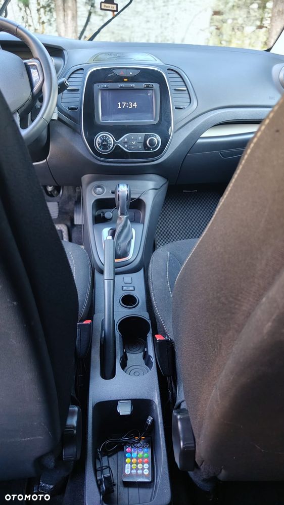 Renault Captur 1.2 Energy TCe Limited EDC - 17