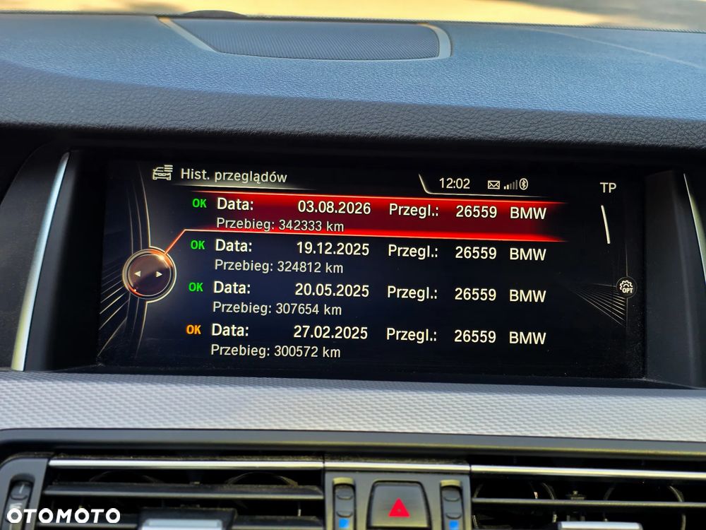 BMW Seria 5 530d xDrive - 39