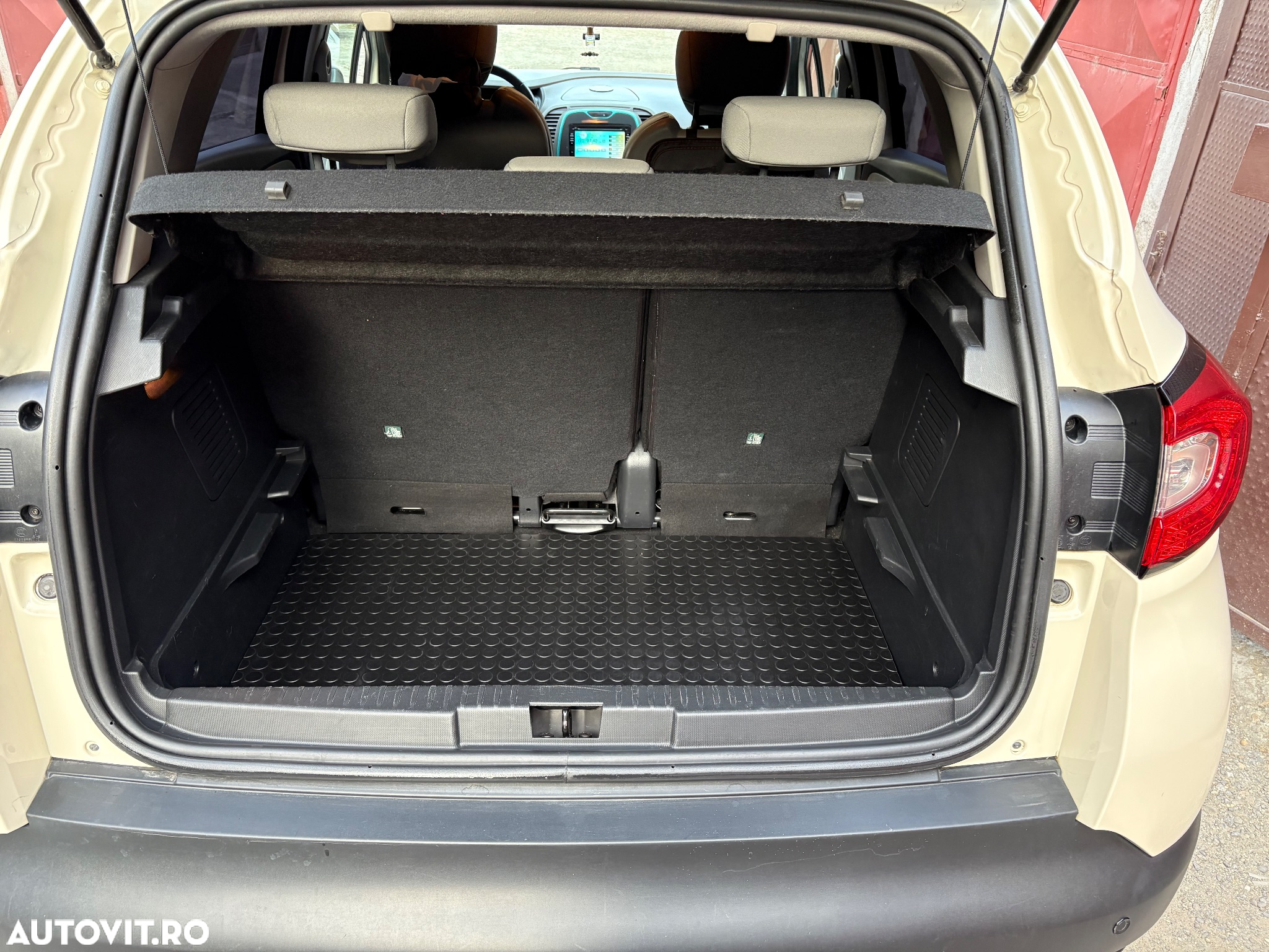 Renault Captur - 6