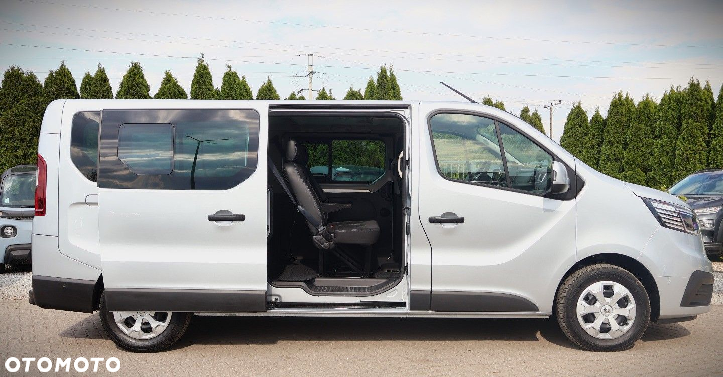 Renault Trafic SpaceClass 2.0 dCi EDC - 5