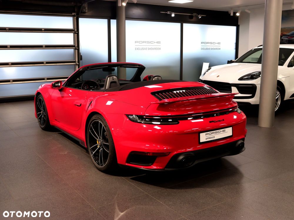 Porsche 911 Turbo S - 4