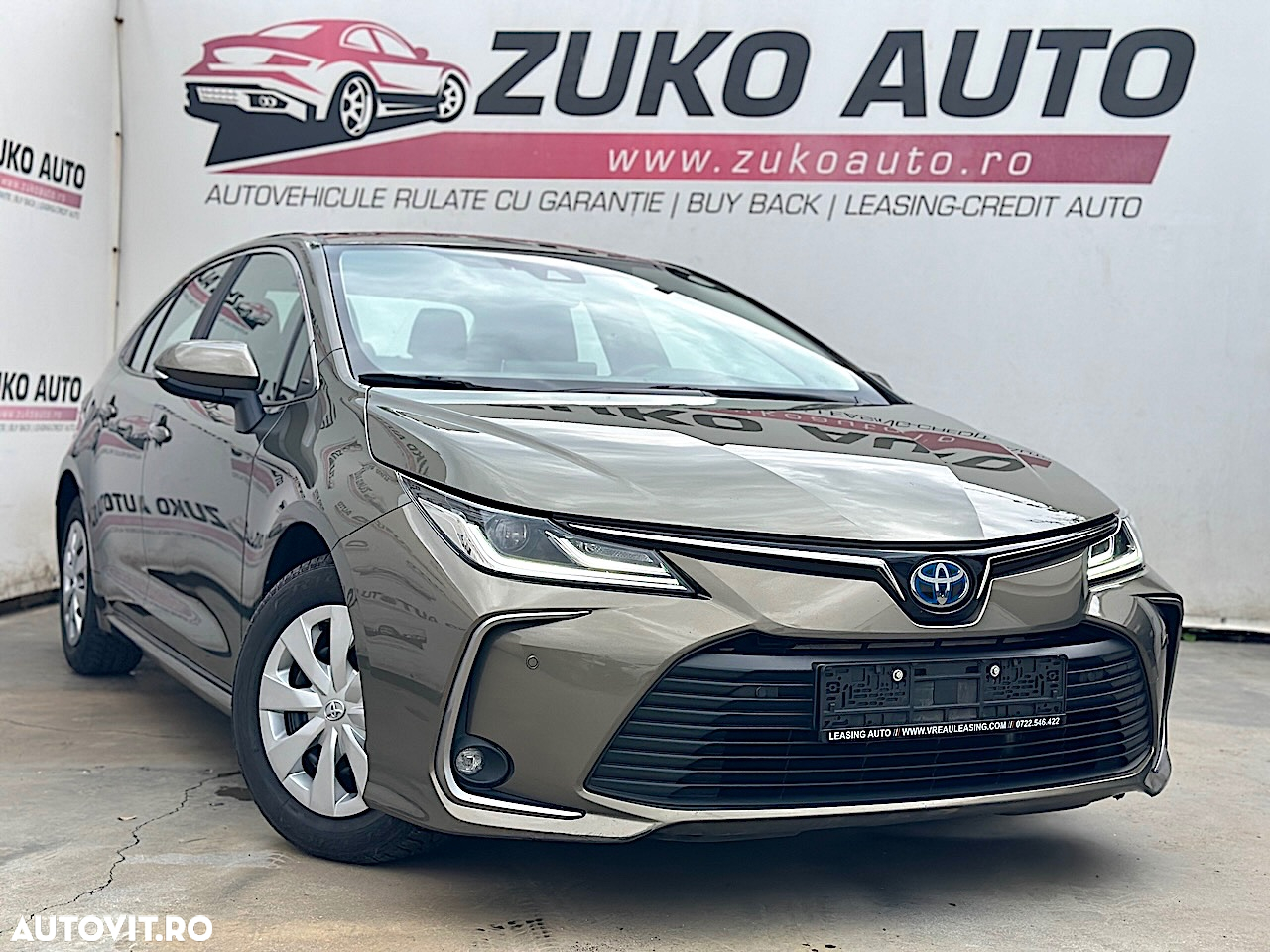 Toyota Corolla 1.8 HSD Business - 2