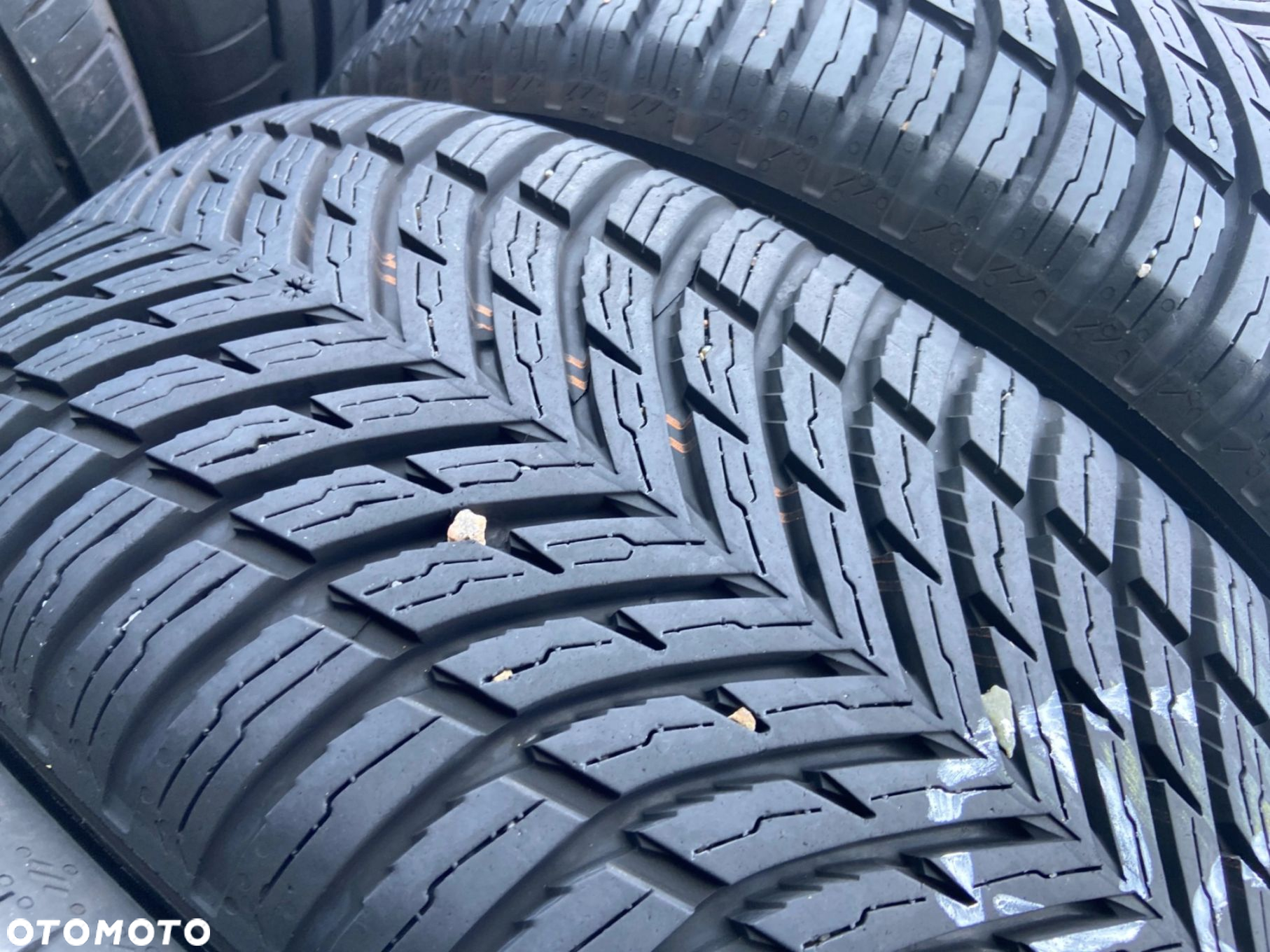 205/55/16 Nokian SeasonProof_7mm_2szt_(641) - 4