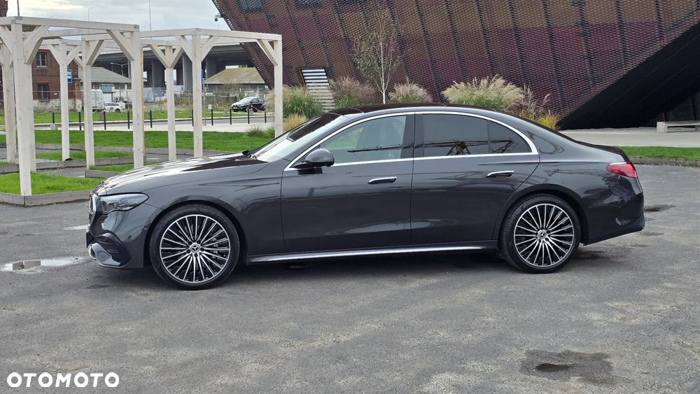 Mercedes-Benz Klasa E 220 d 4-Matic AMG - 15