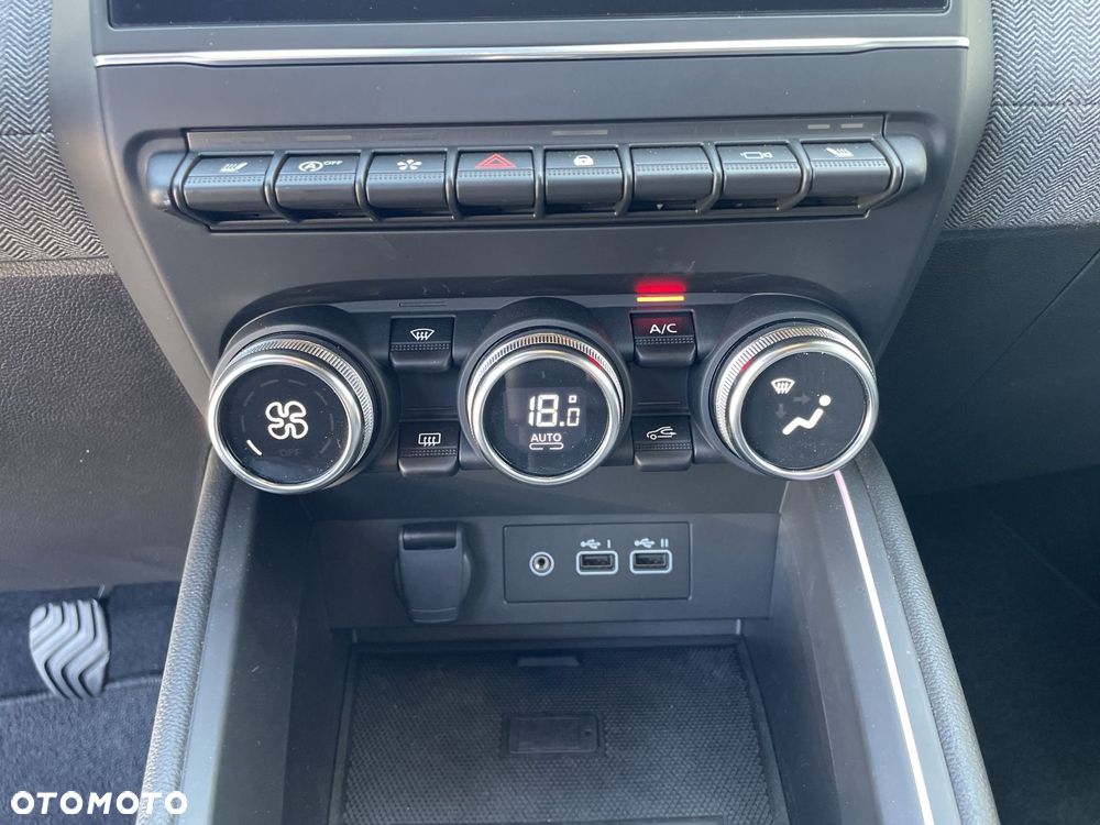 Renault Clio - 20