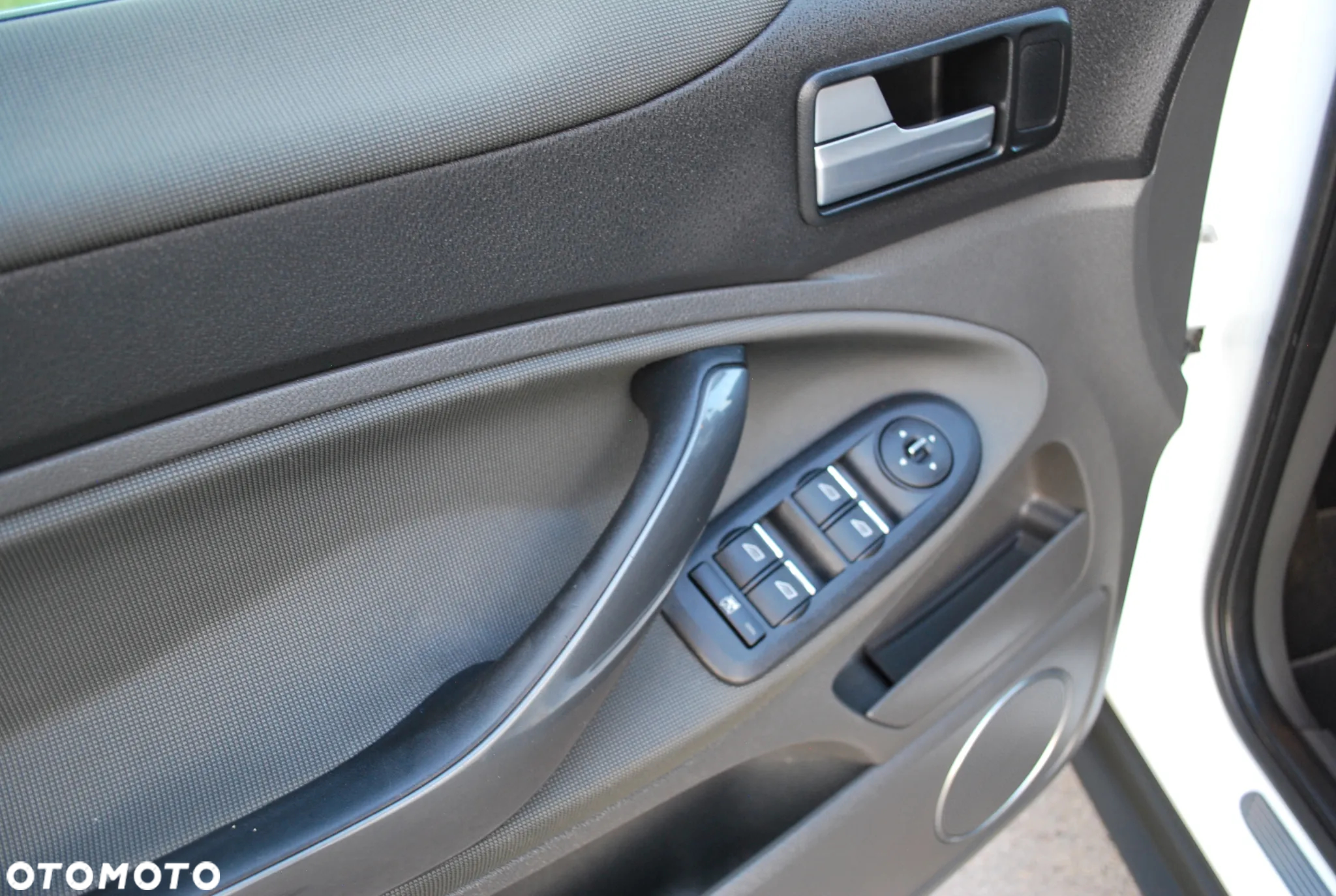 Ford Kuga 2.0 TDCi Titanium S - 19