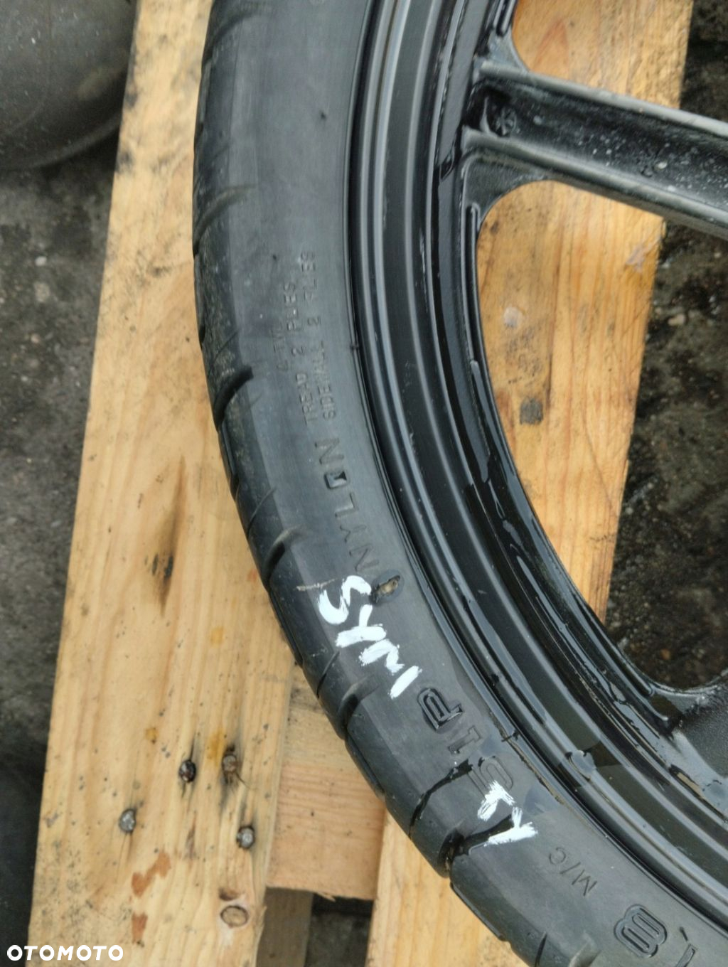 KOŁO FELGA TYL SYM XS125-K 90/90/18 - 2