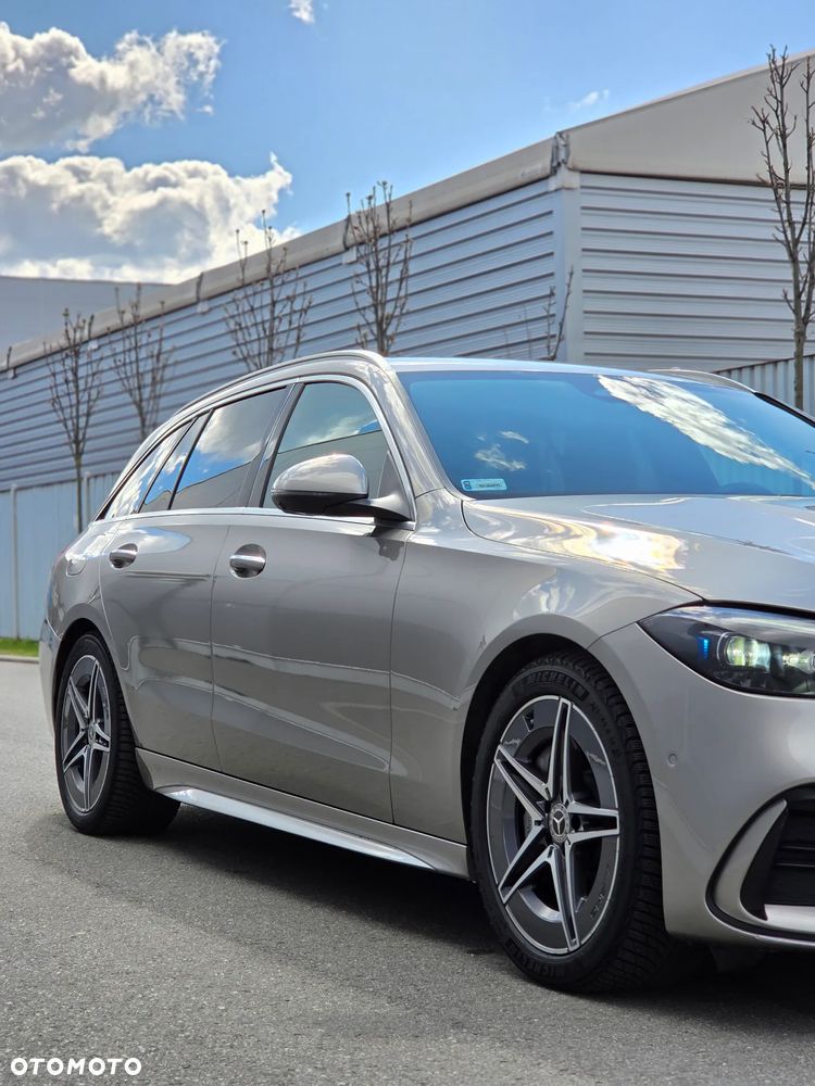 Mercedes-Benz Klasa C 220 d mHEV AMG - 12