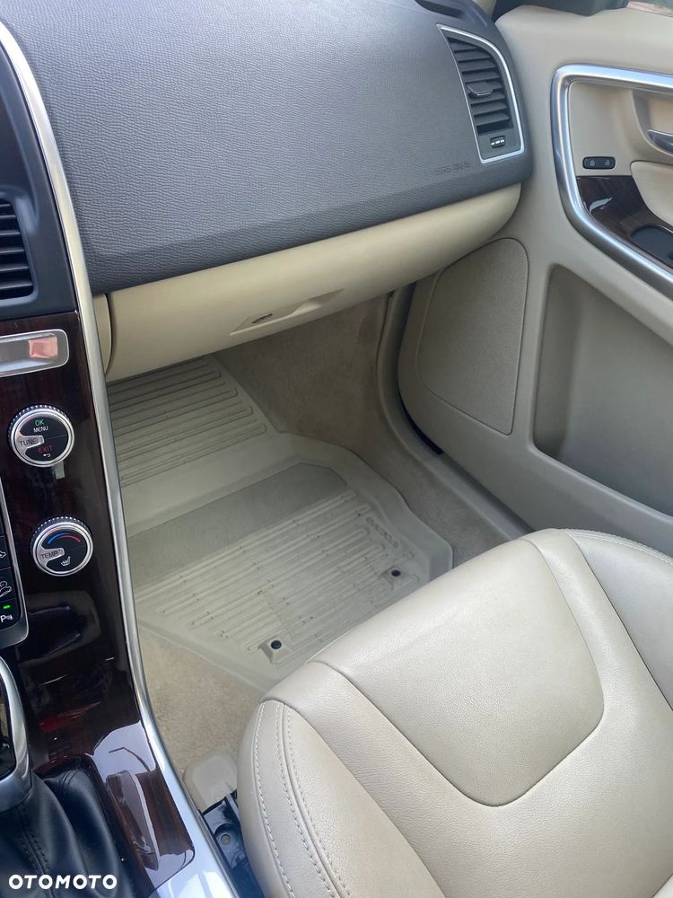 Volvo XC 60 T5 AWD Drive-E Summum - 6