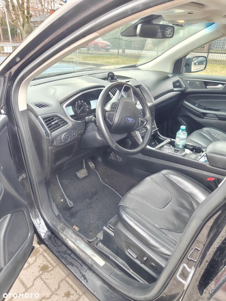 Ford Edge - 16