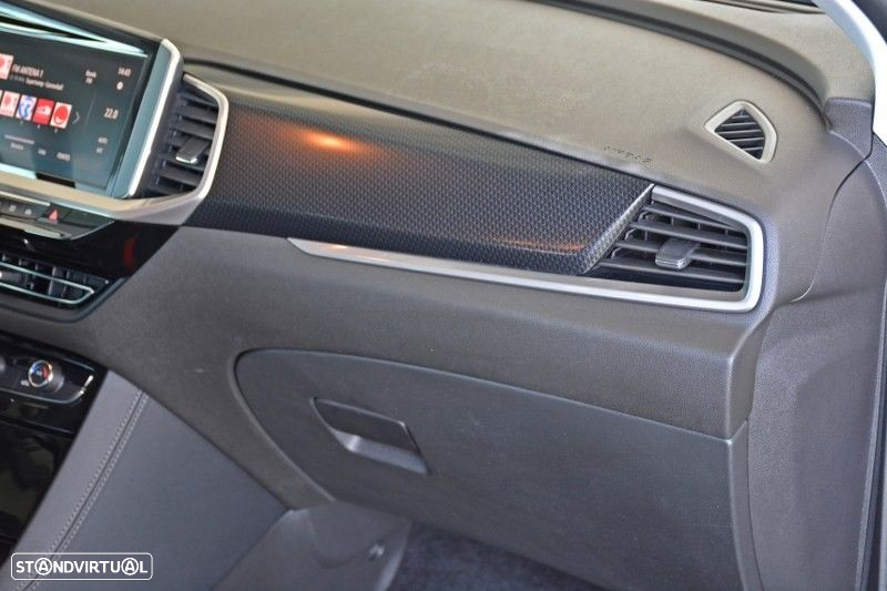 Opel Grandland 1.2 T GS Line - 18