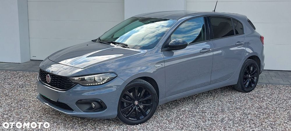 Fiat Tipo 1.4 T-Jet 16v S-Design - 1