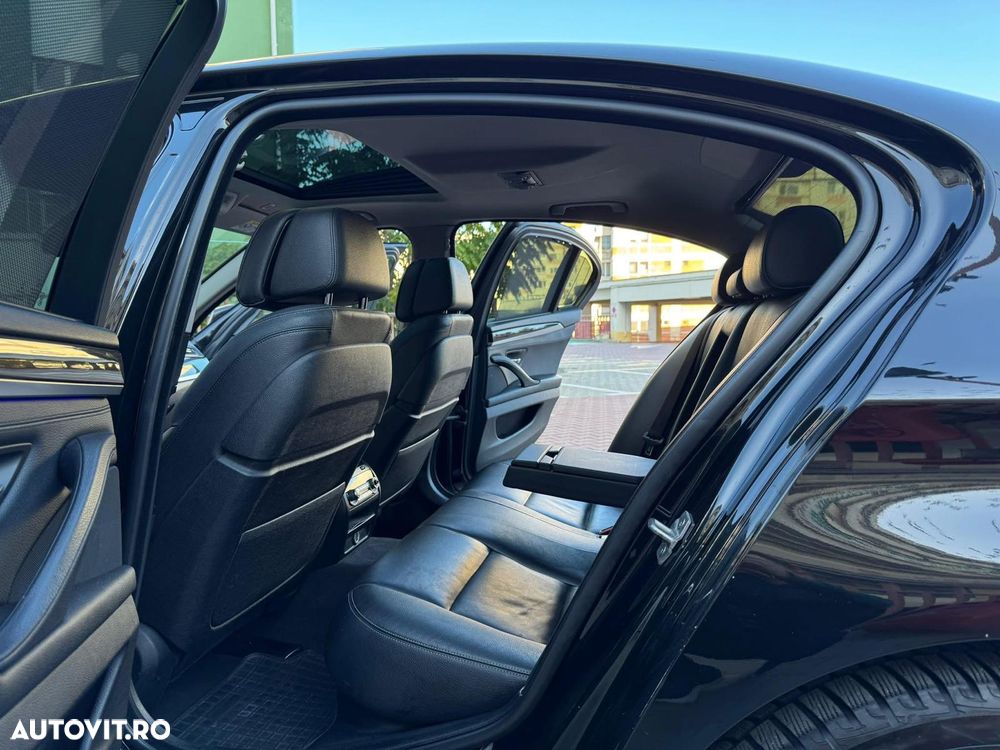 BMW Seria 5 535d xDrive Sport-Aut. Luxury Line - 14