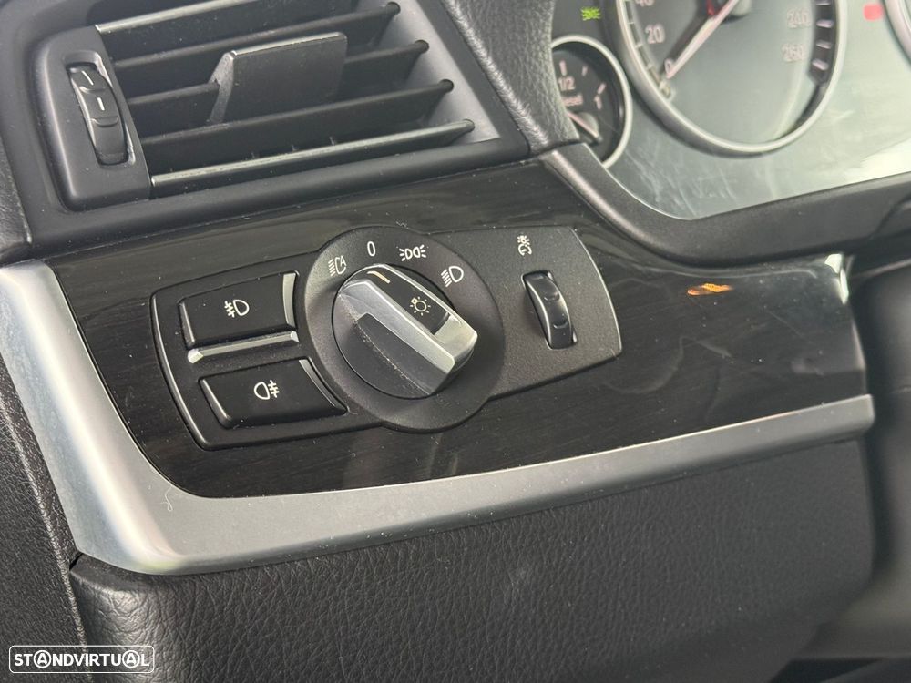 BMW 520 d Line Luxury Auto - 23