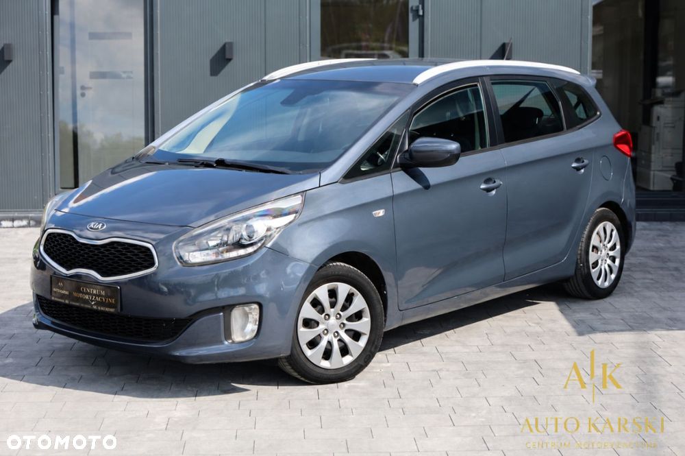 Kia Carens - 7