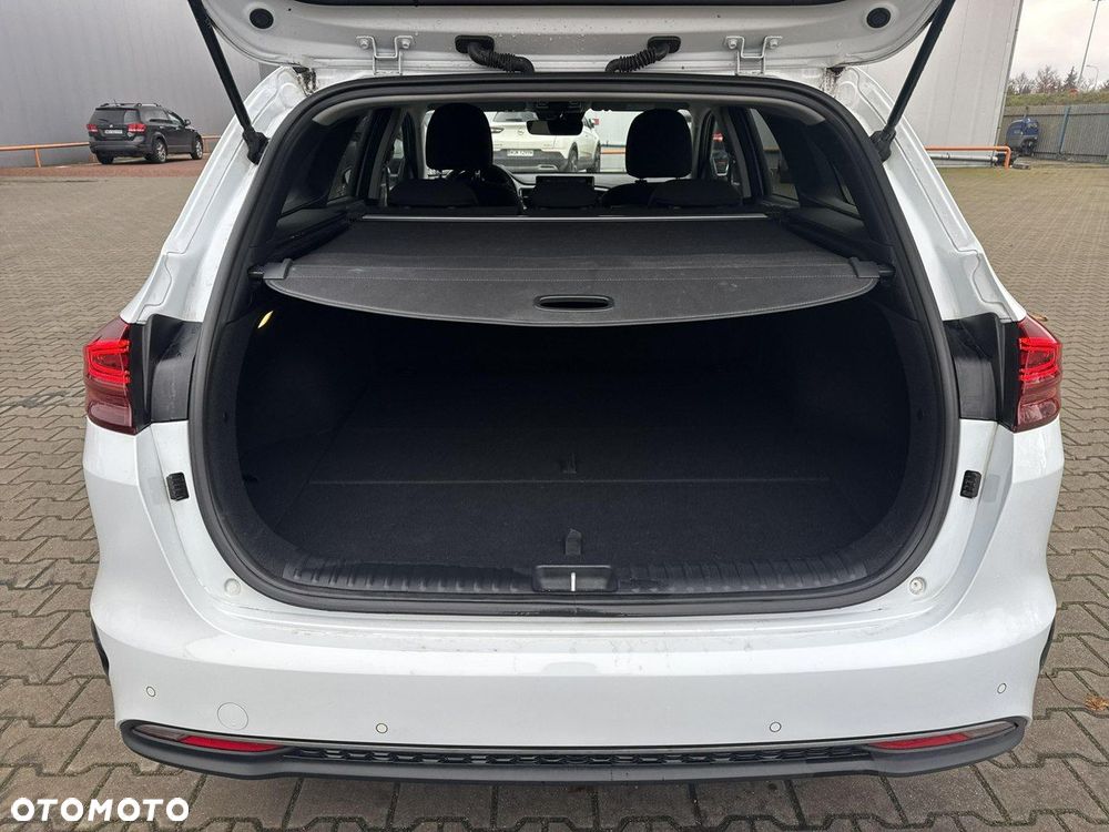 Kia Ceed 1.5 T-GDI M DCT - 16