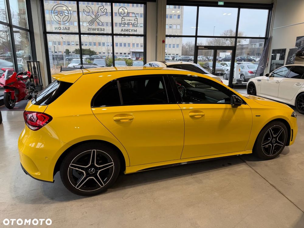 Mercedes-Benz Klasa A 180 7G-DCT Edition 2020 - 4