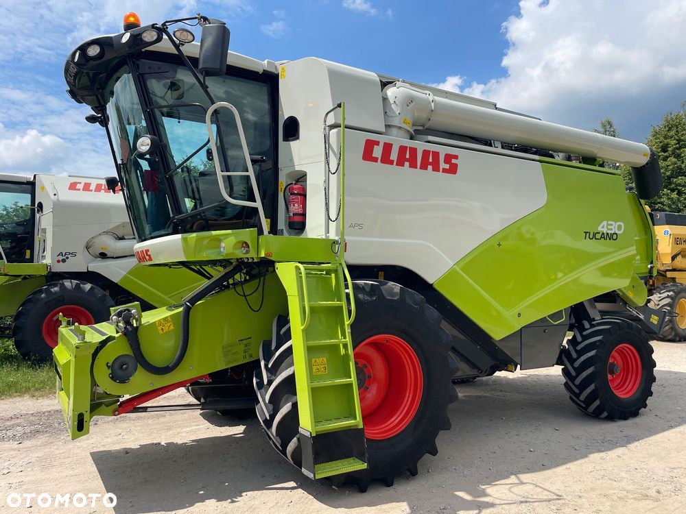 Claas Tucano 430 - 1