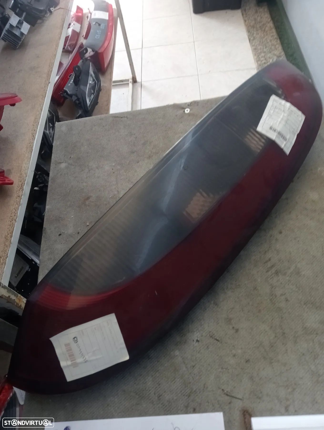 Farolim stop direito Opel Corsa C 00 - 09 / 09114337 - 1