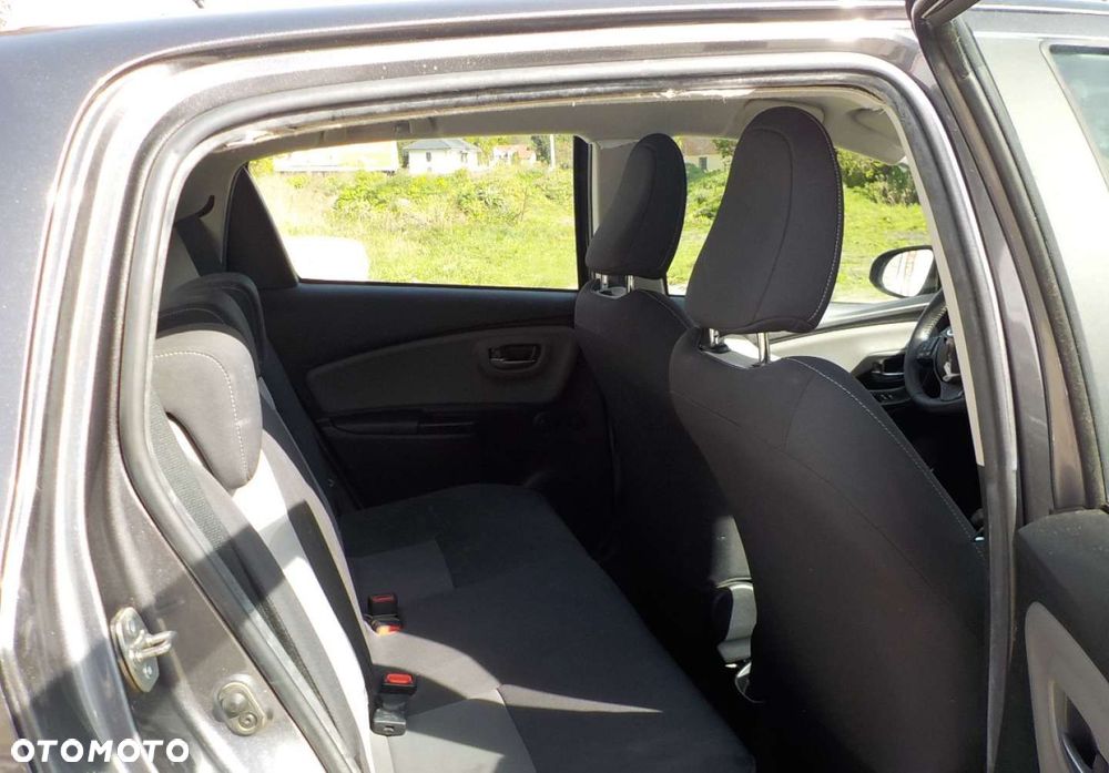 Toyota Yaris - 20