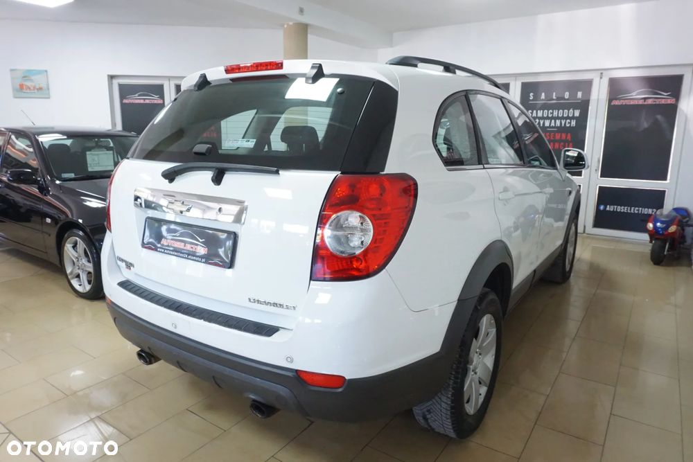 Chevrolet Captiva 2.2 2WD LT+ - 9