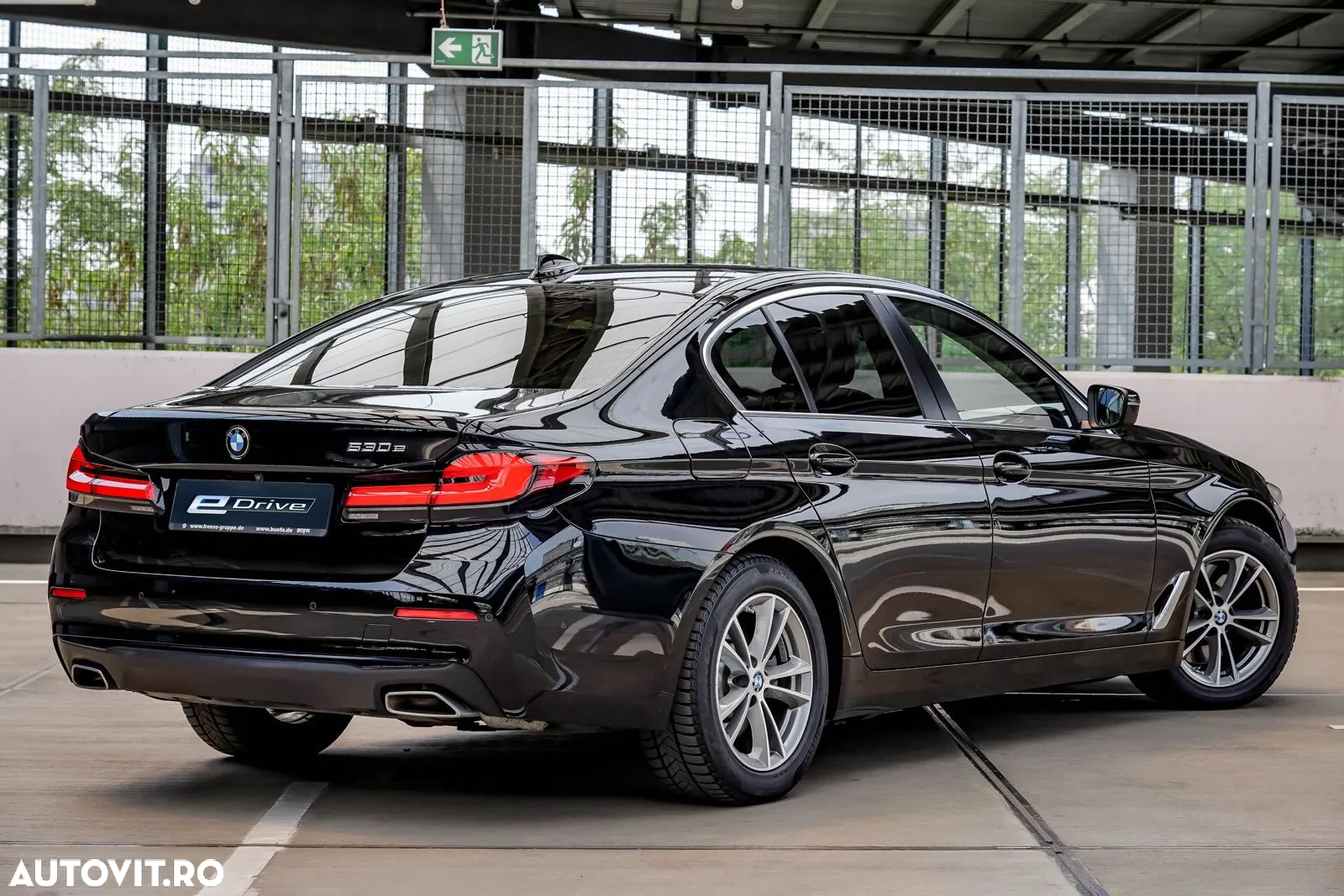BMW Seria 5 530e Aut. - 7