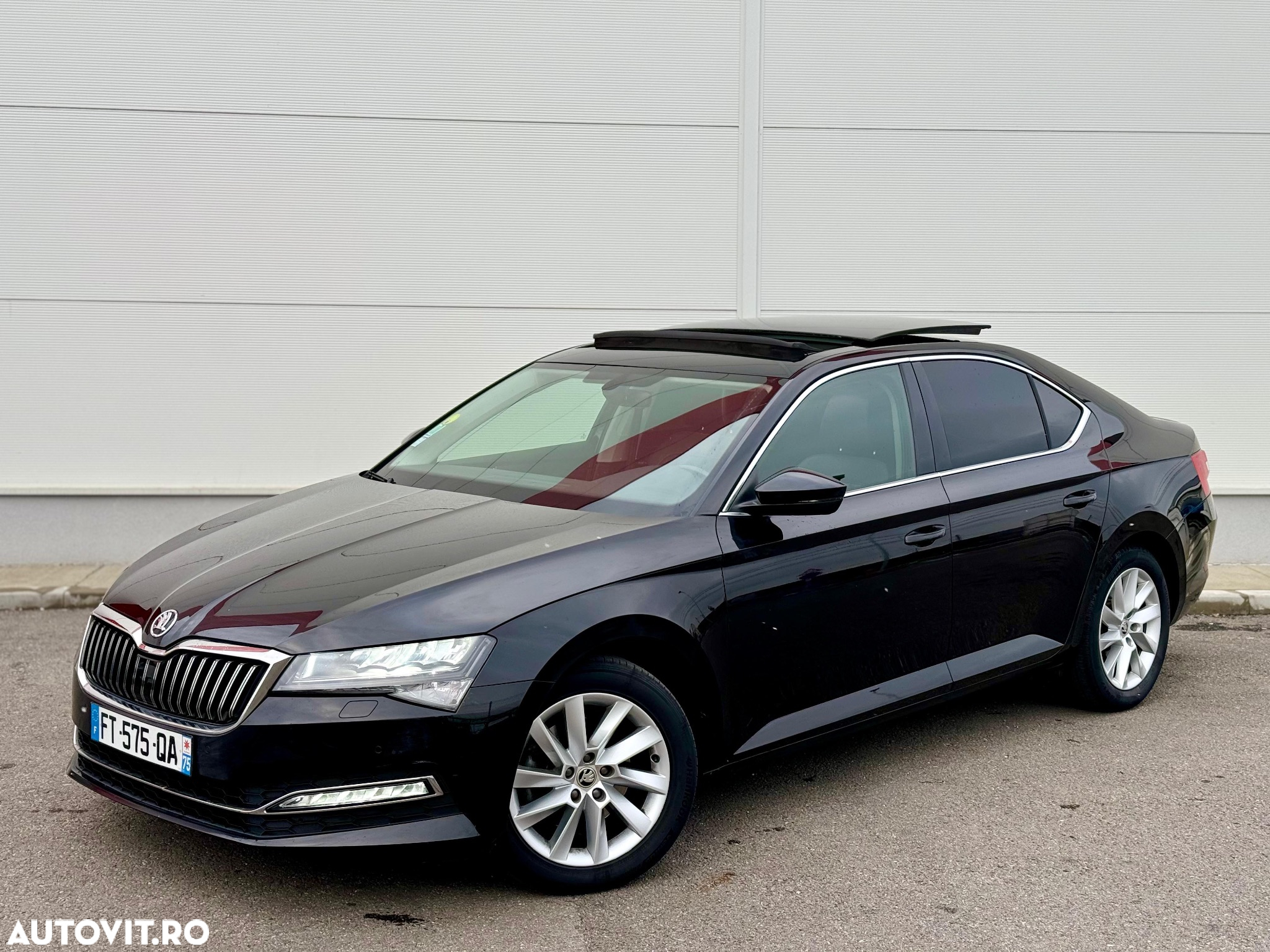 Skoda Superb 2.0 TDI DSG Ambition - 15