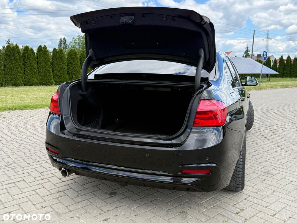 BMW Seria 3 - 29
