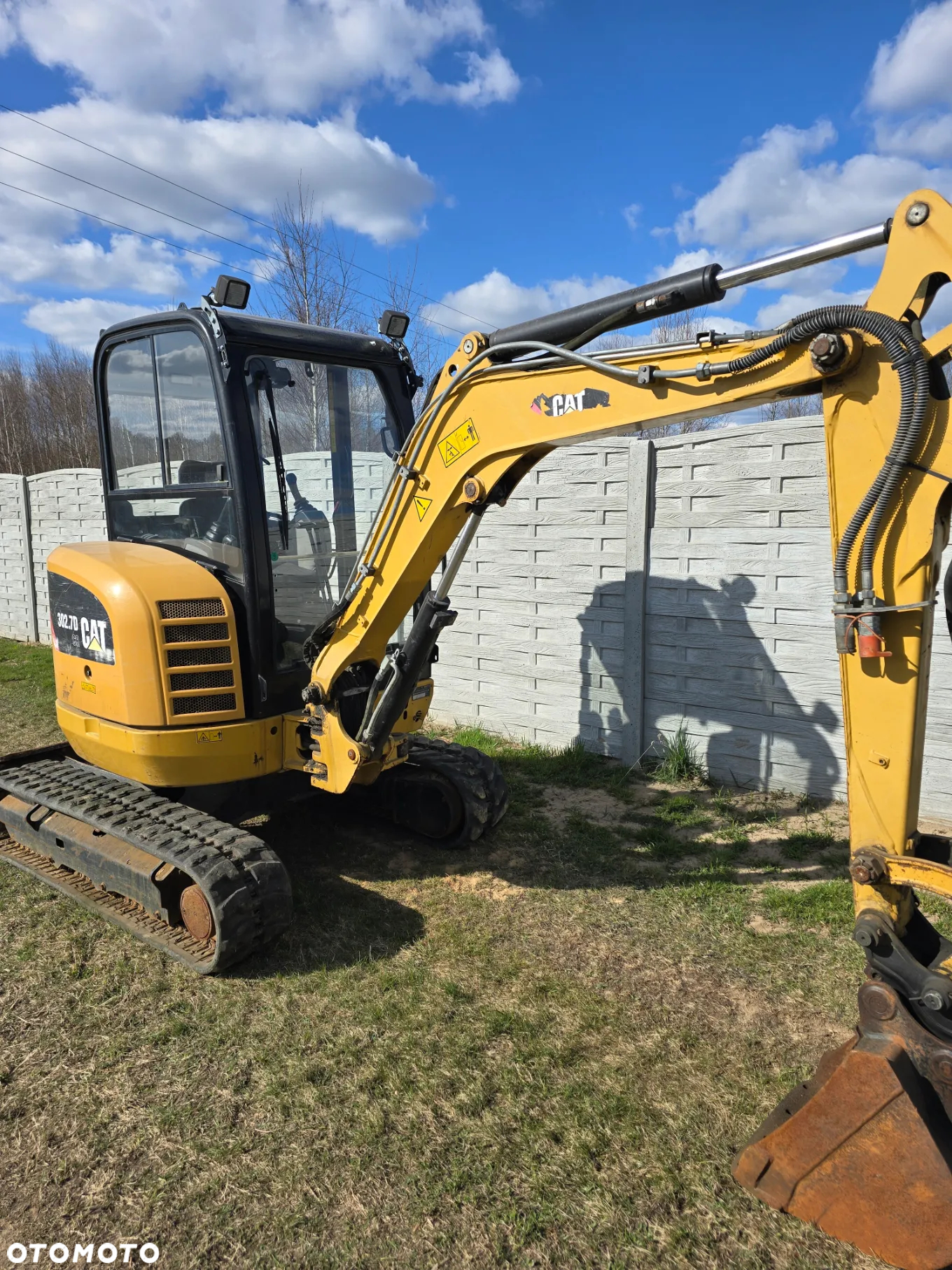 Caterpillar - 9