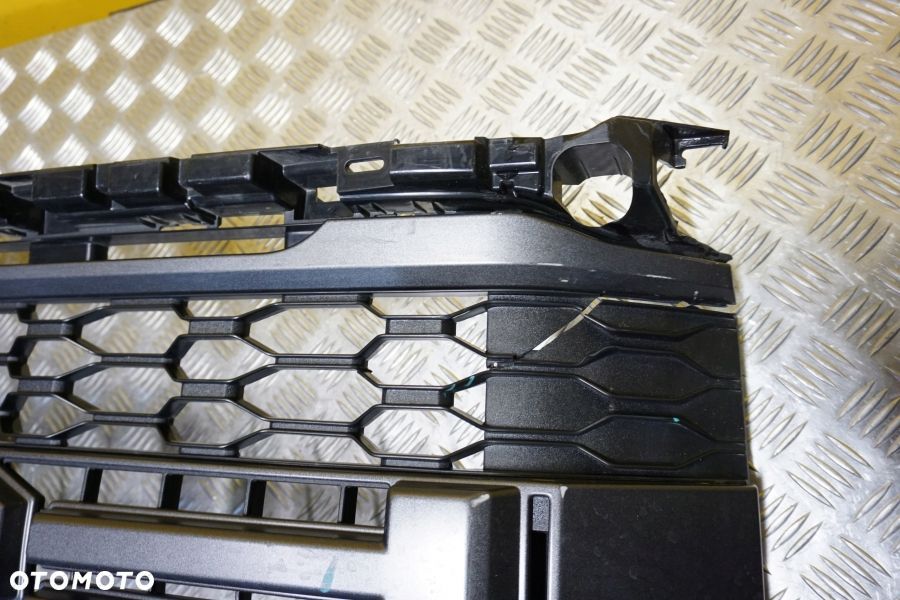 FORD F F150 RAPTOR 2021 - 2023 Atrapa Przód Grill ML3V 8200 - 9