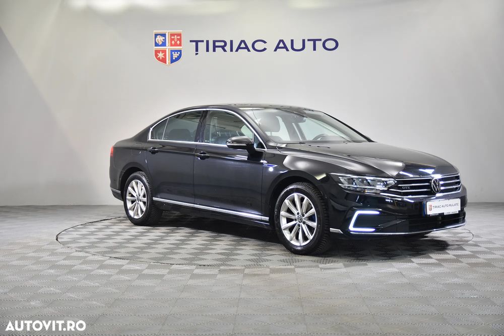 Volkswagen Passat - 7