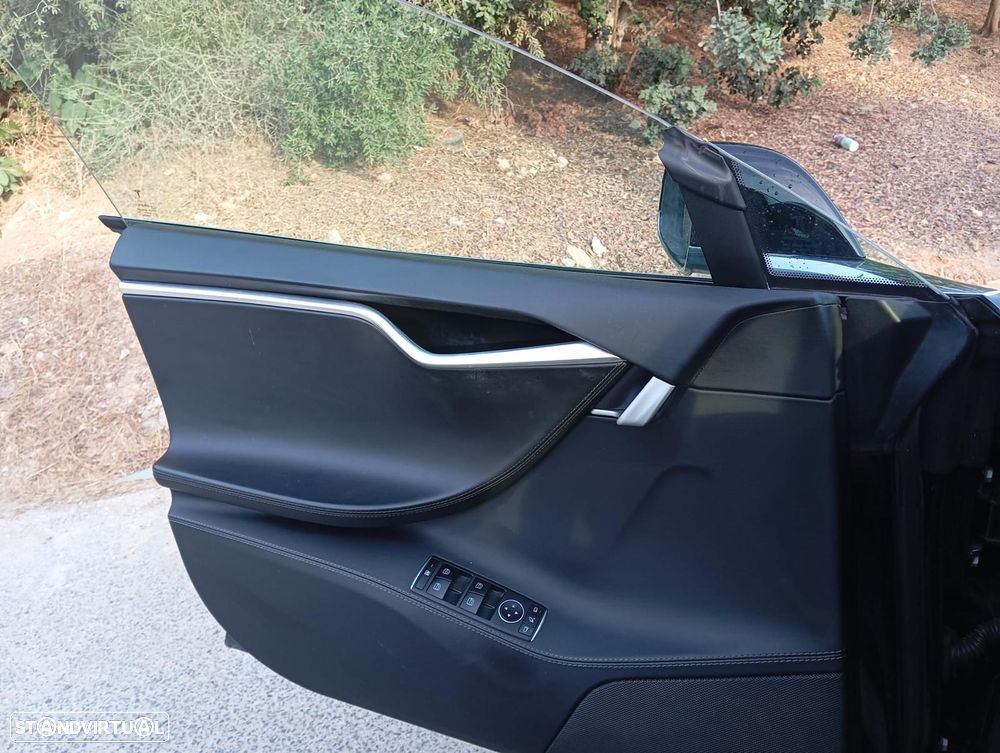 Tesla Model S 75 - 9