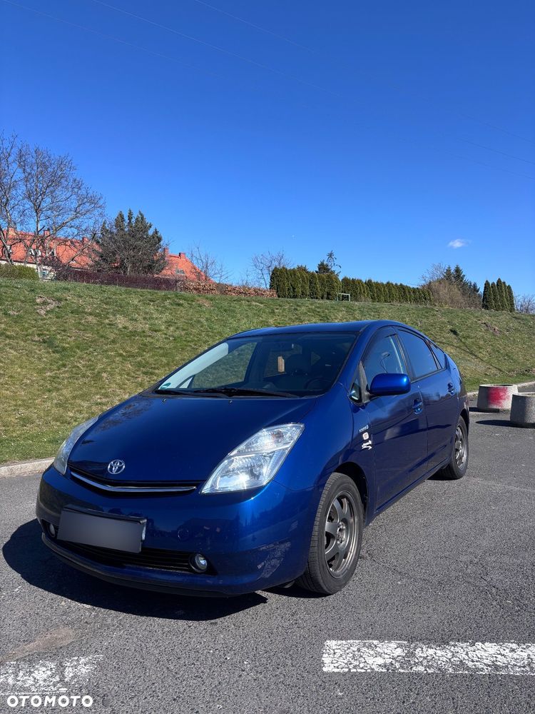 Toyota Prius 1.5 VVT-i Sol (nav) - 1