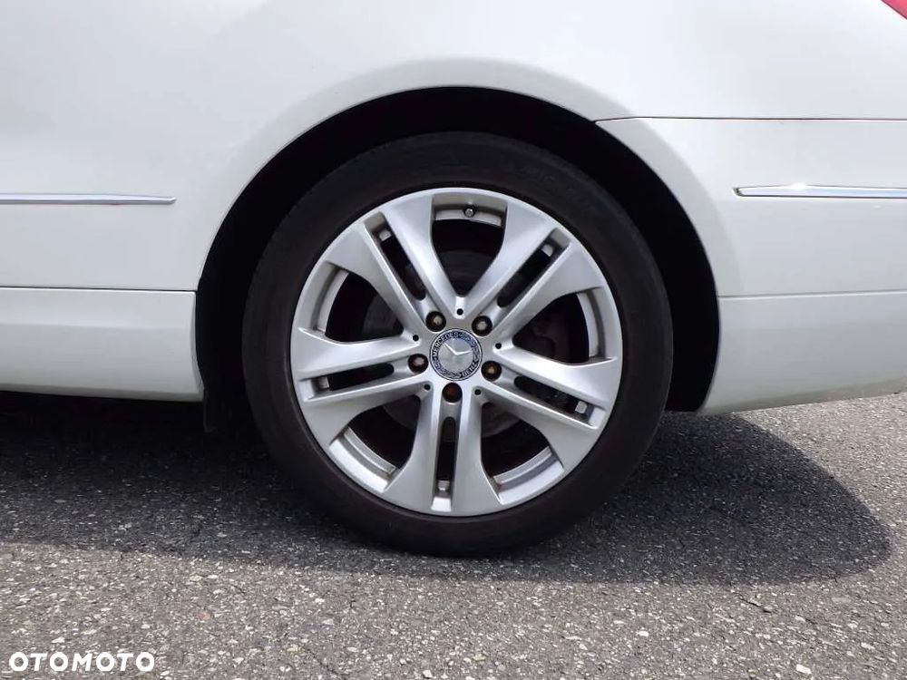 Mercedes-Benz Klasa E 350 Coupe 4Matic 7G-TRONIC - 11
